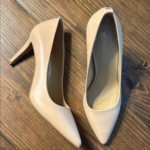 Michael Kors Nude Pointed Toe Heels